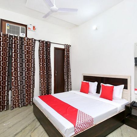 Oyo 24666 Samar Residency Hotel Amritsar Exterior foto