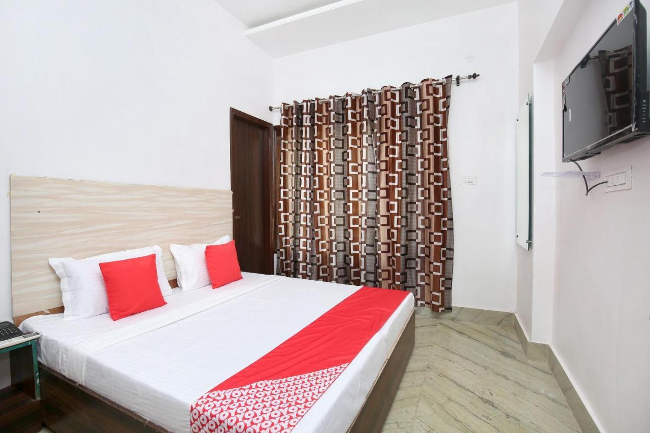 Oyo 24666 Samar Residency Hotel Amritsar Exterior foto