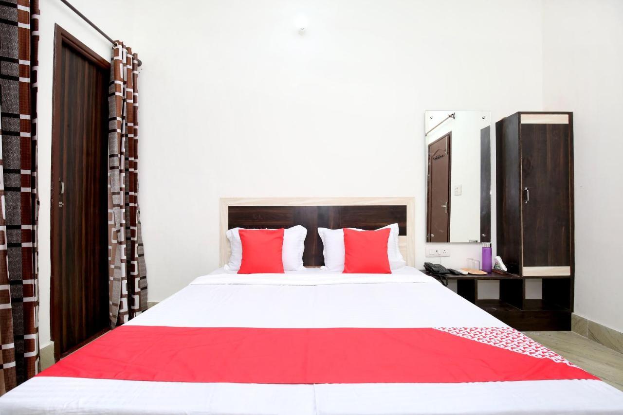 Oyo 24666 Samar Residency Hotel Amritsar Exterior foto